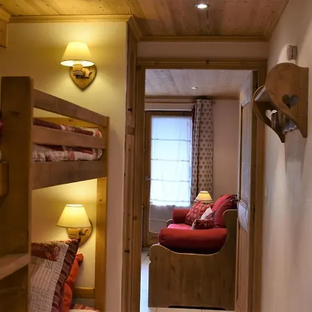 4 Pers A Meribel, Proche Centre Et Commerces, Balcon Ouest, Label Meribel - Fr-1-180-372 Les Allues